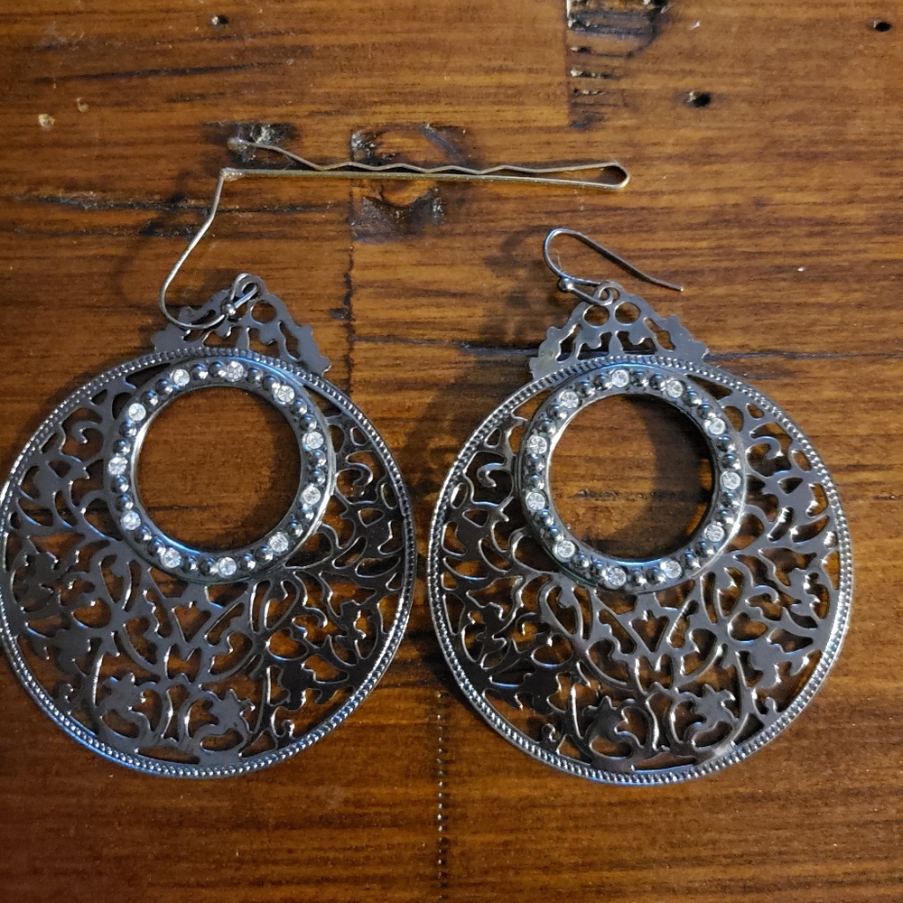 Claire's Dark Silver Gray Filigree Rhinestone Hoop Earrings